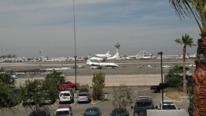 Space Shuttle Endeavor landing at LAX